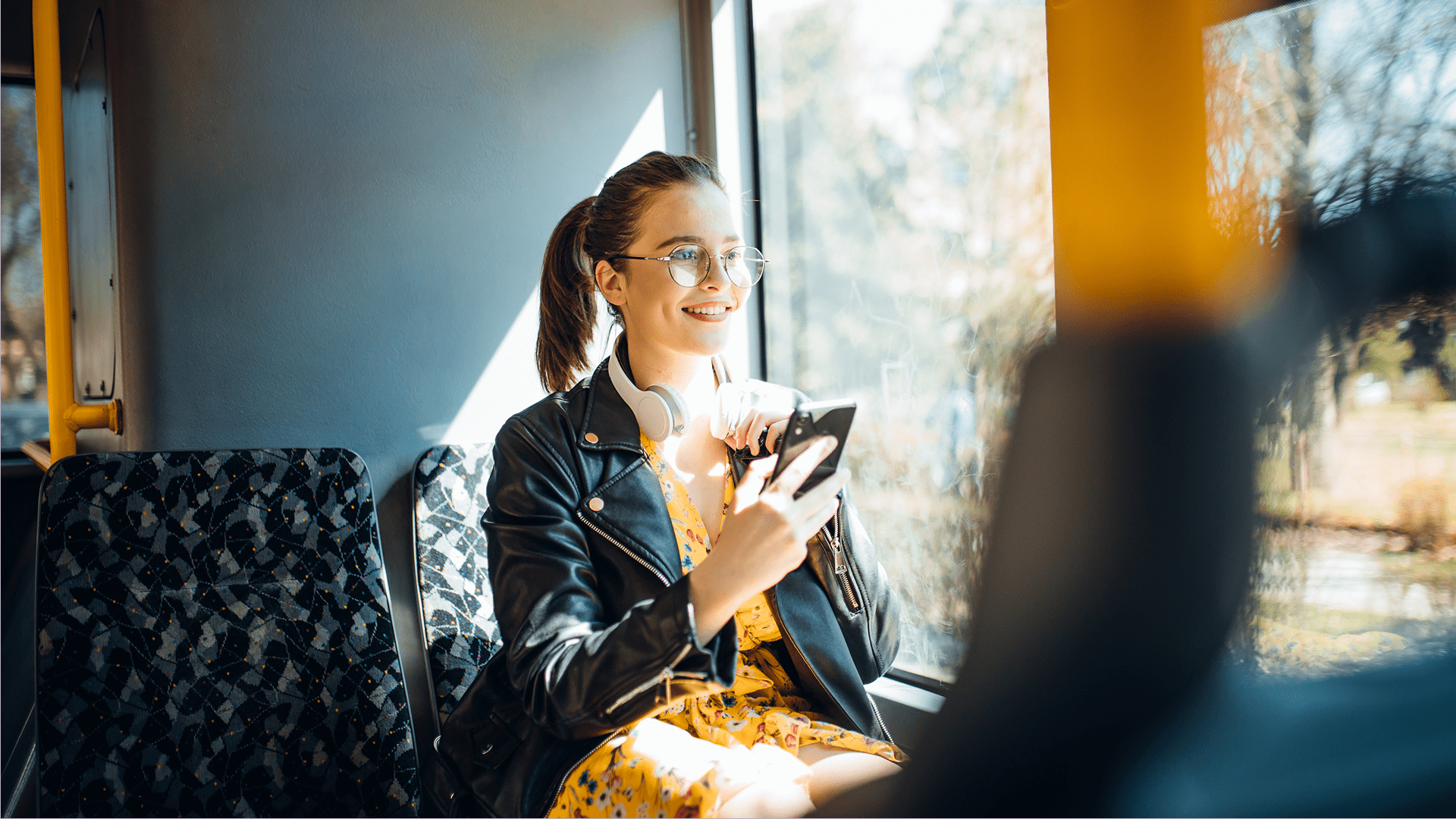 CustomerTestimonials-Header-min